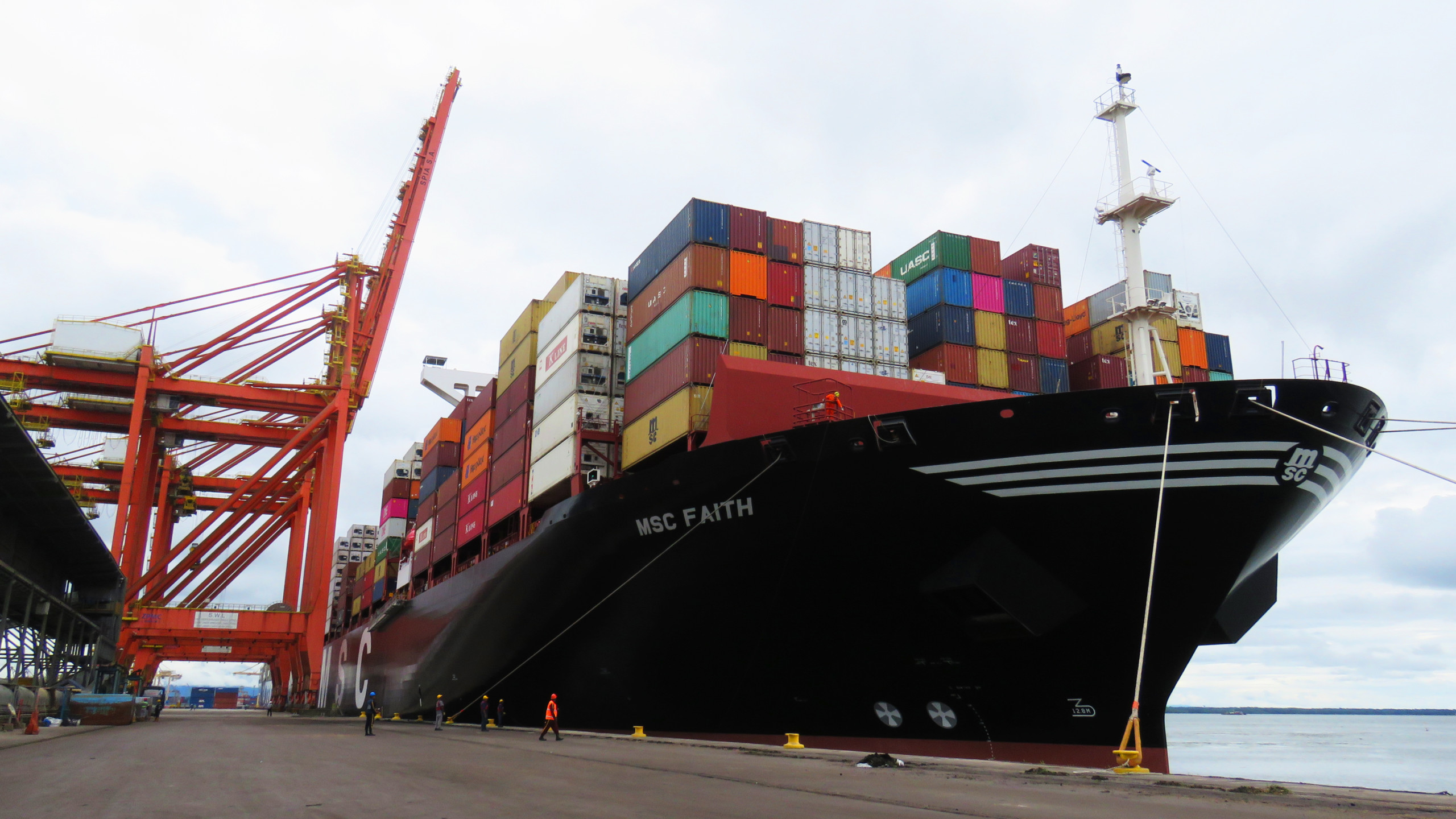 200102 – SPIA receives biggest vessel ever – Main Photo